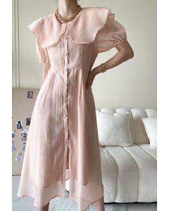 Luftiges, geknöpftes Kleid mit Rüschenkragen in Pink